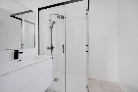 Huoneisto myytävänä Alicante, Espanja, 3 makuuhuonetta, 90 m2 No. 196965 - kuva 20