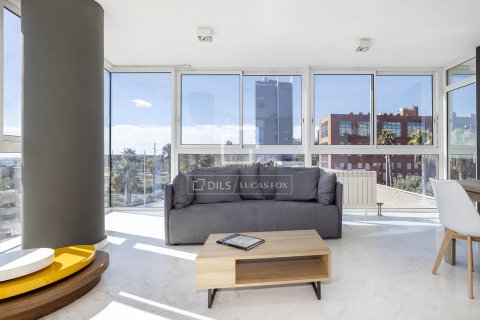 Dzīvoklis pārdošanā Barcelona, Spānijā 3 istabas, 115 m2 Nr. 150401 - attēls 3