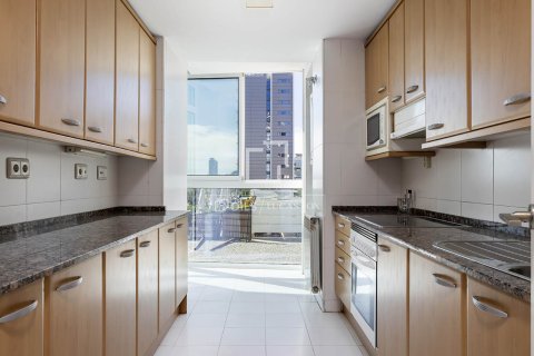 Dzīvoklis pārdošanā Barcelona, Spānijā 3 istabas, 115 m2 Nr. 150401 - attēls 12