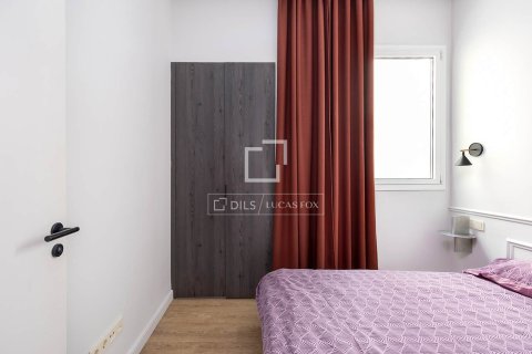 Lägenhet till salu i Barcelona, Spanien 2 sovrum, 71 kvm. Nr. 150404 - foto 25