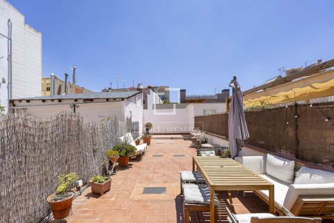 Lägenhet till salu i Barcelona, Spanien 2 sovrum, 71 kvm. Nr. 150404 - foto 2