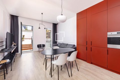 Lägenhet till salu i Barcelona, Spanien 2 sovrum, 71 kvm. Nr. 150404 - foto 12