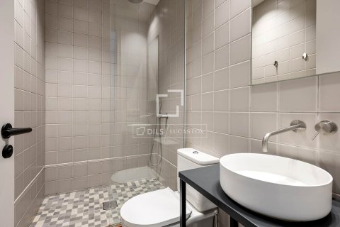 Lägenhet till salu i Barcelona, Spanien 2 sovrum, 71 kvm. Nr. 150404 - foto 23