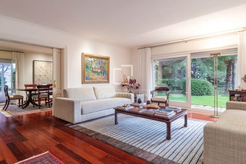 Villa for sale in Premia De Dalt, Barcelona, Spain 6 bedrooms, 429 sq.m. No. 150398 - photo 12