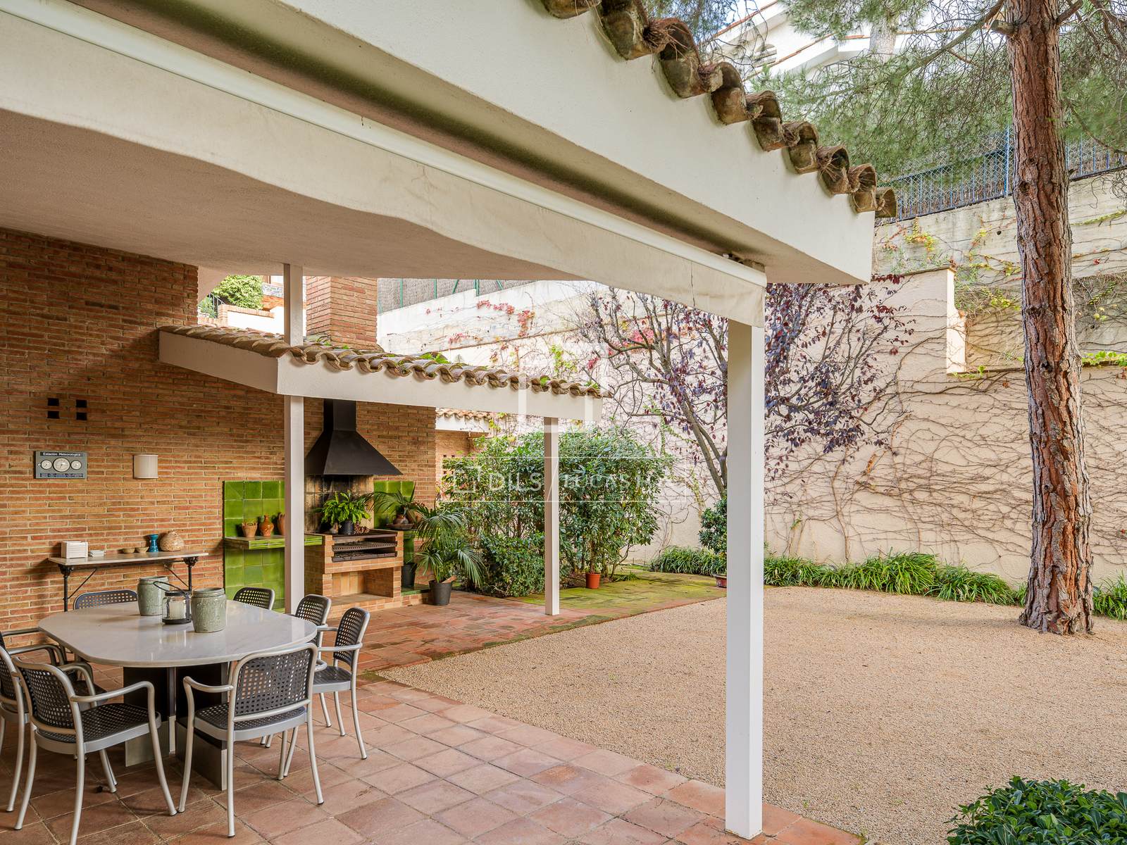 Villa a Premia De Dalt, Barcelona, Spagna 6 camere da letto, 429 mq. N° 150398