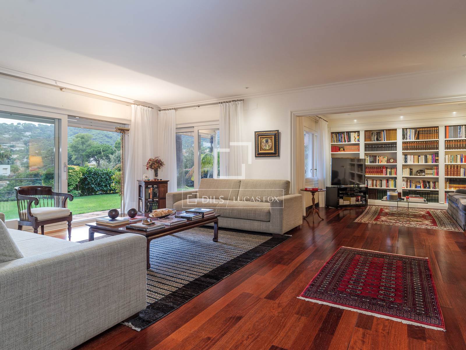 Villa a Premia De Dalt, Barcelona, Spagna 6 camere da letto, 429 mq. N° 150398