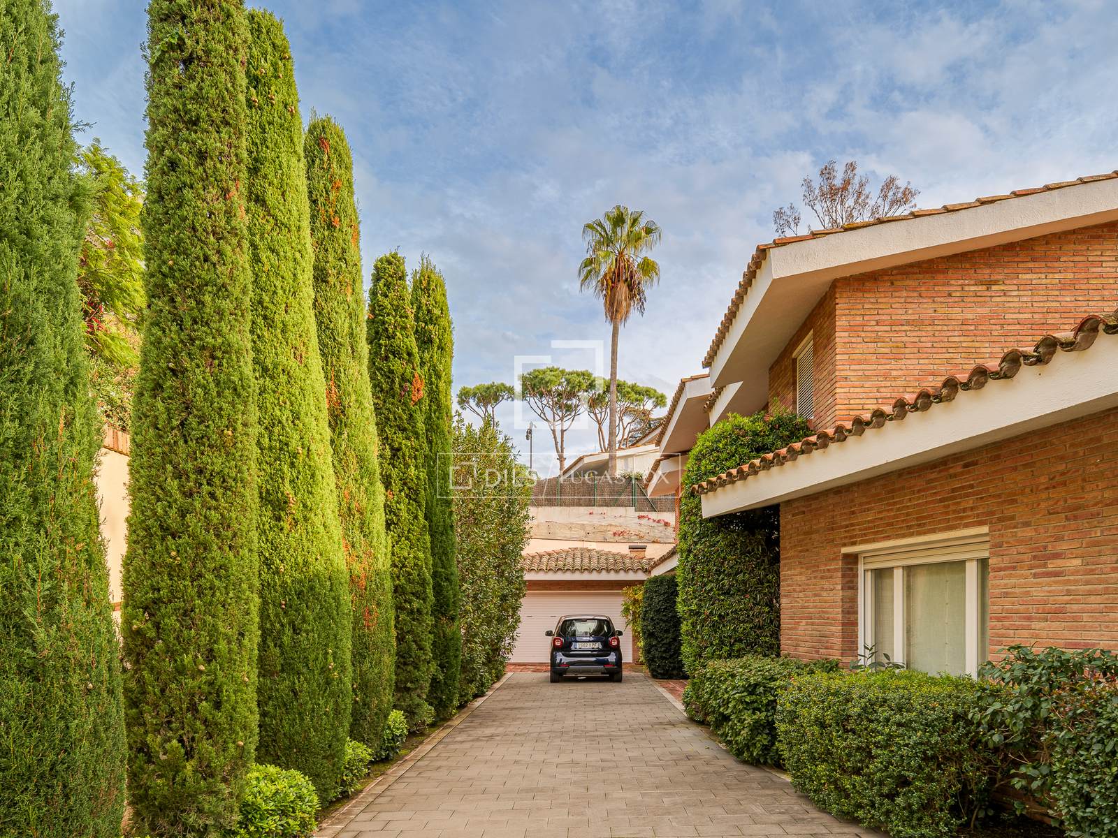 Villa a Premia De Dalt, Barcelona, Spagna 6 camere da letto, 429 mq. N° 150398