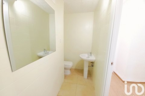 Apartment for sale in Alicante, Spain 3 bedrooms, 83 sq.m. No. 153830 - photo 23