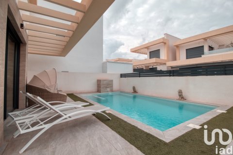 Продажа дома в Лос Монтесинос, Аликанте, Испания 3 спальни, 138м2 №153828 - фото 2