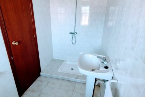 Māja pārdošanā San Justo de la Vega, Leon, Spānijā 4 istabas, 241 m2 Nr. 153831 - attēls 7