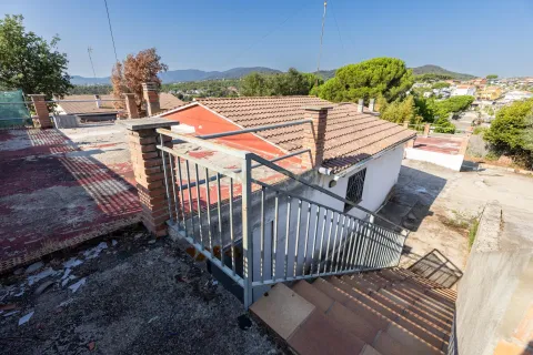 House for sale in Fogars de la Selva, Barcelona, Spain 4 bedrooms, 100 sq.m. No. 195283 - photo 8