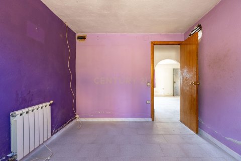 House for sale in Fogars de la Selva, Barcelona, Spain 4 bedrooms, 100 sq.m. No. 195283 - photo 30