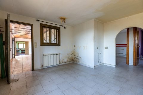 House for sale in Fogars de la Selva, Barcelona, Spain 4 bedrooms, 100 sq.m. No. 195283 - photo 23
