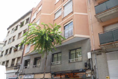 Apartment in L'Hospitalet de Llobregat, Barcelona, Spain 3 bedrooms, 65 sq.m. No. 195281