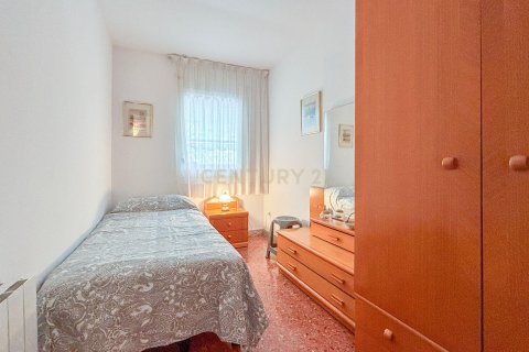 Apartment for sale in Esplugues de Llobregat, Barcelona, Spain 3 bedrooms, 98 sq.m. No. 195282 - photo 15