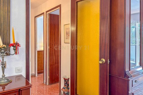 Apartment for sale in Esplugues de Llobregat, Barcelona, Spain 3 bedrooms, 98 sq.m. No. 195282 - photo 14