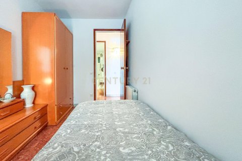 Apartment for sale in Esplugues de Llobregat, Barcelona, Spain 3 bedrooms, 98 sq.m. No. 195282 - photo 17