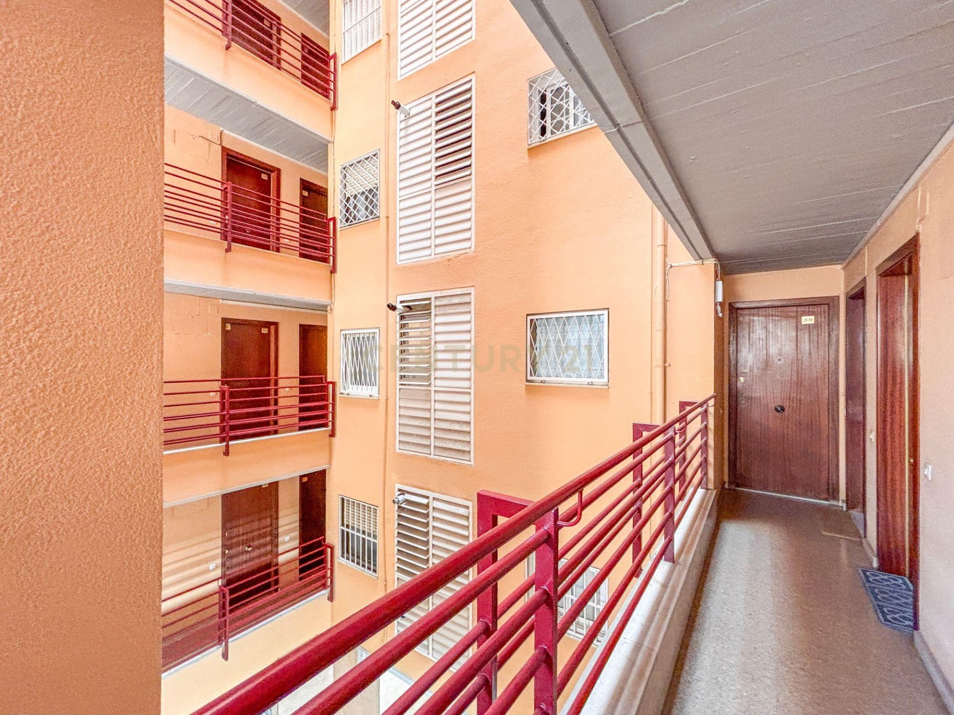 Apartment à Esplugues de Llobregat, Barcelona, Espagne 3 chambres, 98 m2 No. 195282