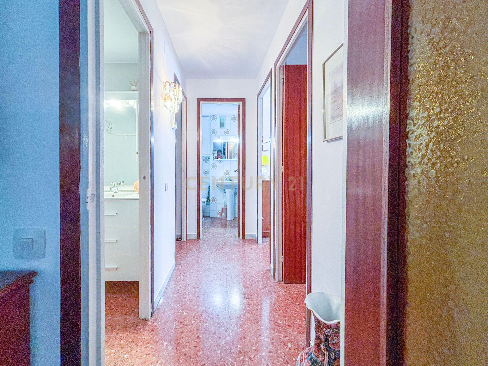Apartment à Esplugues de Llobregat, Barcelona, Espagne 3 chambres, 98 m2 No. 195282