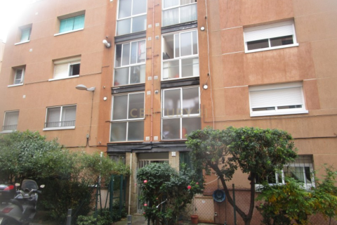 Apartment for sale in Mataro, Barcelona, Spain 2 bedrooms, 56 sq.m. No. 195284 - photo 2