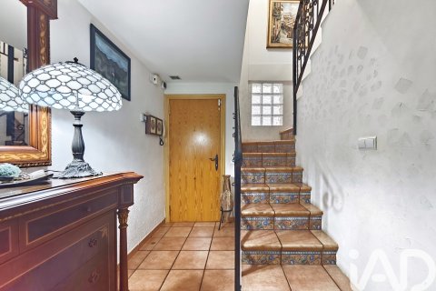 Wohnung zum Verkauf in Sant Pere de Ribes, Barcelona, Spanien 4 Schlafzimmer, 166 m2 Nr. 196541 - Foto 3