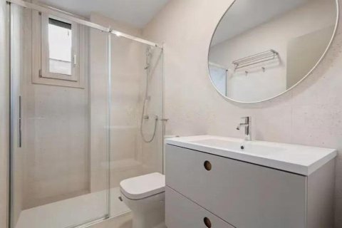 Wohnung zum Verkauf in Benidorm, Alicante, Spanien 3 Schlafzimmer, 80 m2 Nr. 167700 - Foto 2