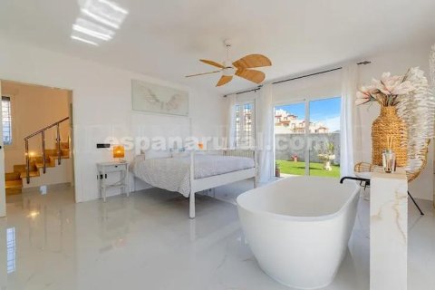 Villa for sale in Palomares, Almeria, Spain 4 bedrooms, 420 sq.m. No. 167699 - photo 20