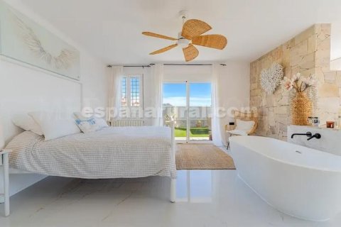 Villa for sale in Palomares, Almeria, Spain 4 bedrooms, 420 sq.m. No. 167699 - photo 19