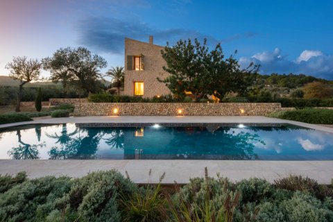 Finca zum Verkauf in Selva, Mallorca, Spanien 4 Schlafzimmer, 881 m2 Nr. 139890 - Foto 1