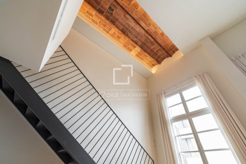 Dzīvoklis pārdošanā Barcelona, Spānijā 3 istabas, 129 m2 Nr. 196225 - attēls 5