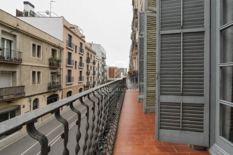 Dzīvoklis pārdošanā Barcelona, Spānijā 3 istabas, 129 m2 Nr. 196225 - attēls 8