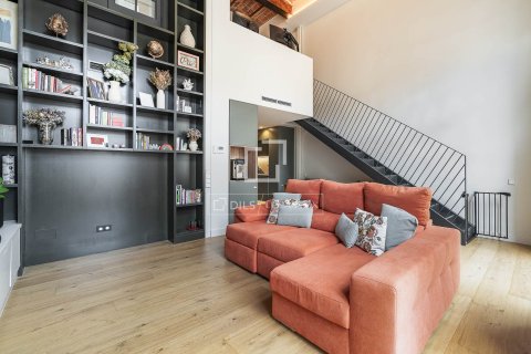 Dzīvoklis pārdošanā Barcelona, Spānijā 3 istabas, 129 m2 Nr. 196225 - attēls 1