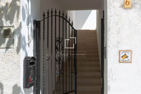 Villa for sale in Alella, Barcelona, Spain 3 bedrooms, 262 sq.m. No. 196223 - photo 29