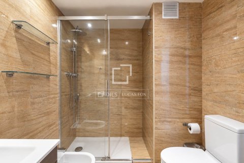 Dzīvoklis pārdošanā Barcelona, Spānijā 2 istabas, 105 m2 Nr. 196224 - attēls 28