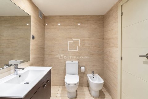Dzīvoklis pārdošanā Barcelona, Spānijā 2 istabas, 105 m2 Nr. 196224 - attēls 29