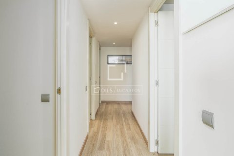 Dzīvoklis pārdošanā Barcelona, Spānijā 2 istabas, 105 m2 Nr. 196224 - attēls 21