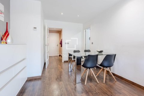 Dzīvoklis pārdošanā Sant Just Desvern, Barcelona, Spānijā 2 istabas, 88 m2 Nr. 196228 - attēls 6