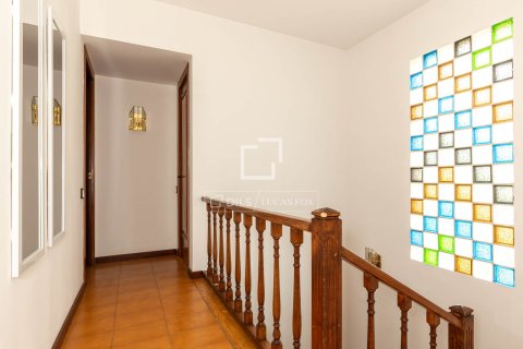 Villa for sale in Sant Cugat Del Valles, Barcelona, Spain 6 bedrooms, 321 sq.m. No. 196226 - photo 24