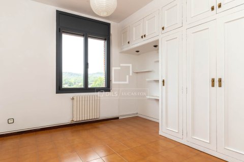 Villa for sale in Sant Cugat Del Valles, Barcelona, Spain 6 bedrooms, 321 sq.m. No. 196226 - photo 11