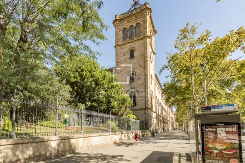 Dzīvoklis pārdošanā Barcelona, Spānijā 2 istabas, 92 m2 Nr. 196222 - attēls 11