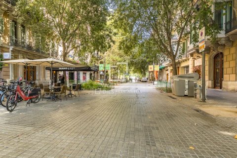 Dzīvoklis pārdošanā Barcelona, Spānijā 2 istabas, 92 m2 Nr. 196222 - attēls 7