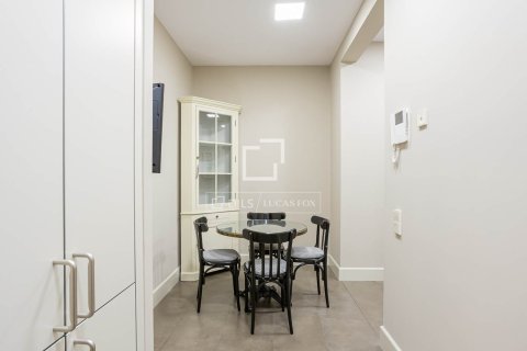 Lägenhet till salu i Barcelona, Spanien 4 sovrum, 215 kvm. Nr. 150418 - foto 12