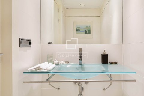 Penthouse à vendre à Barcelona, Espagne, 2 chambres, 150 m2 No. 150417 - photo 23