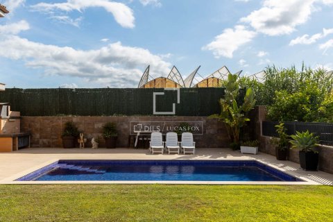 Villa for sale in Vilassar de Mar, Barcelona, Spain 4 bedrooms, 357 sq.m. No. 150413 - photo 25