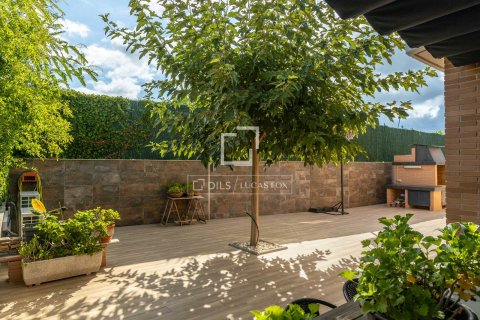 Villa for sale in Vilassar de Mar, Barcelona, Spain 4 bedrooms, 357 sq.m. No. 150413 - photo 27