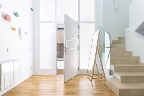 Villa for sale in Vilassar de Dalt, Barcelona, Spain 5 bedrooms, 386 sq.m. No. 150416 - photo 6