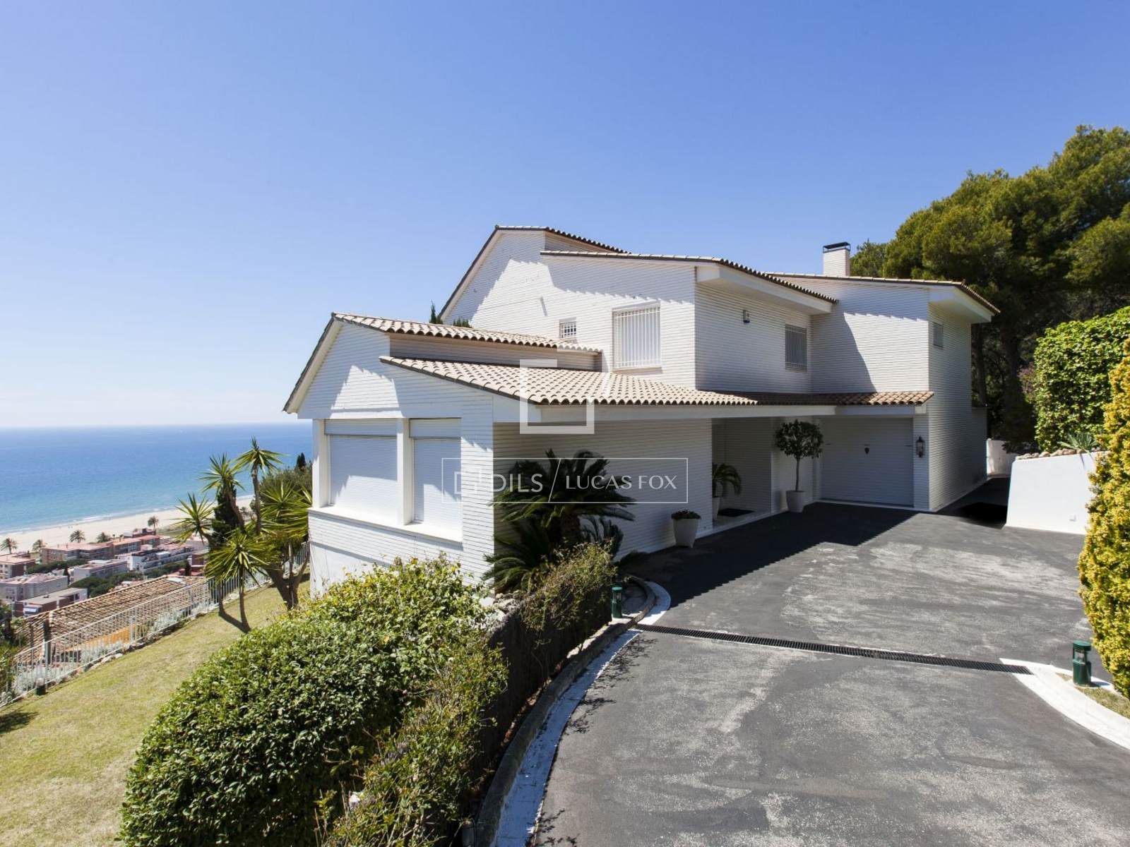 Villa à Castelldefels, Barcelona, Espagne 6 chambres, 770 m2 No. 150412