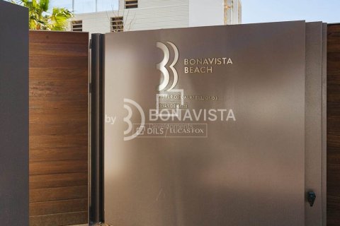 Villa for sale in Gava, Barcelona, Spain 5 bedrooms, 346 sq.m. No. 150414 - photo 19