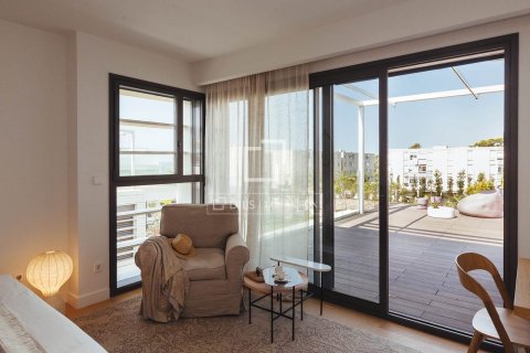 Villa for sale in Gava, Barcelona, Spain 5 bedrooms, 346 sq.m. No. 150414 - photo 13