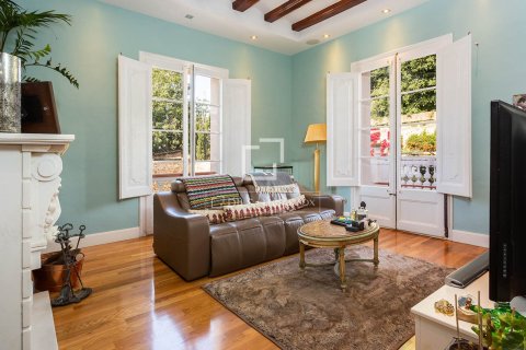 Villa for sale in Tiana, Barcelona, Spain 9 bedrooms, 893 sq.m. No. 150415 - photo 22